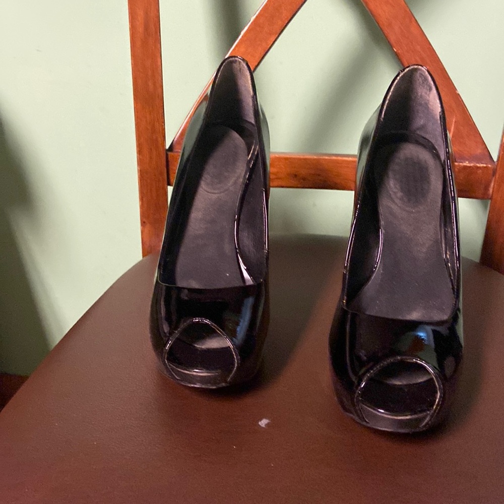 Aldo Luik-95 black patent leather peep toe heels
